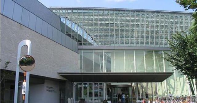 千葉市中央図書館